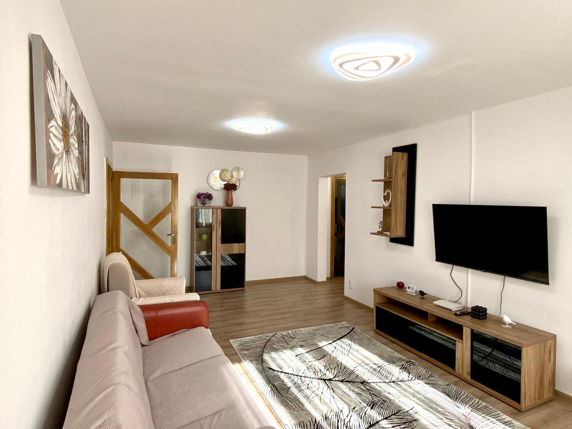 Kronstadt Apartment - Pet Friendly Braşov Esterno foto