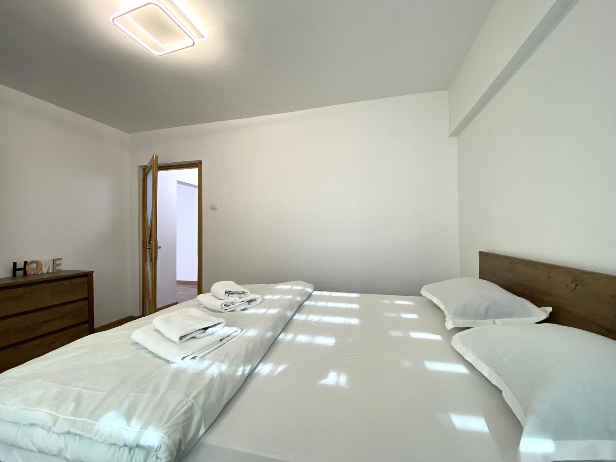 Kronstadt Apartment - Pet Friendly Braşov Esterno foto