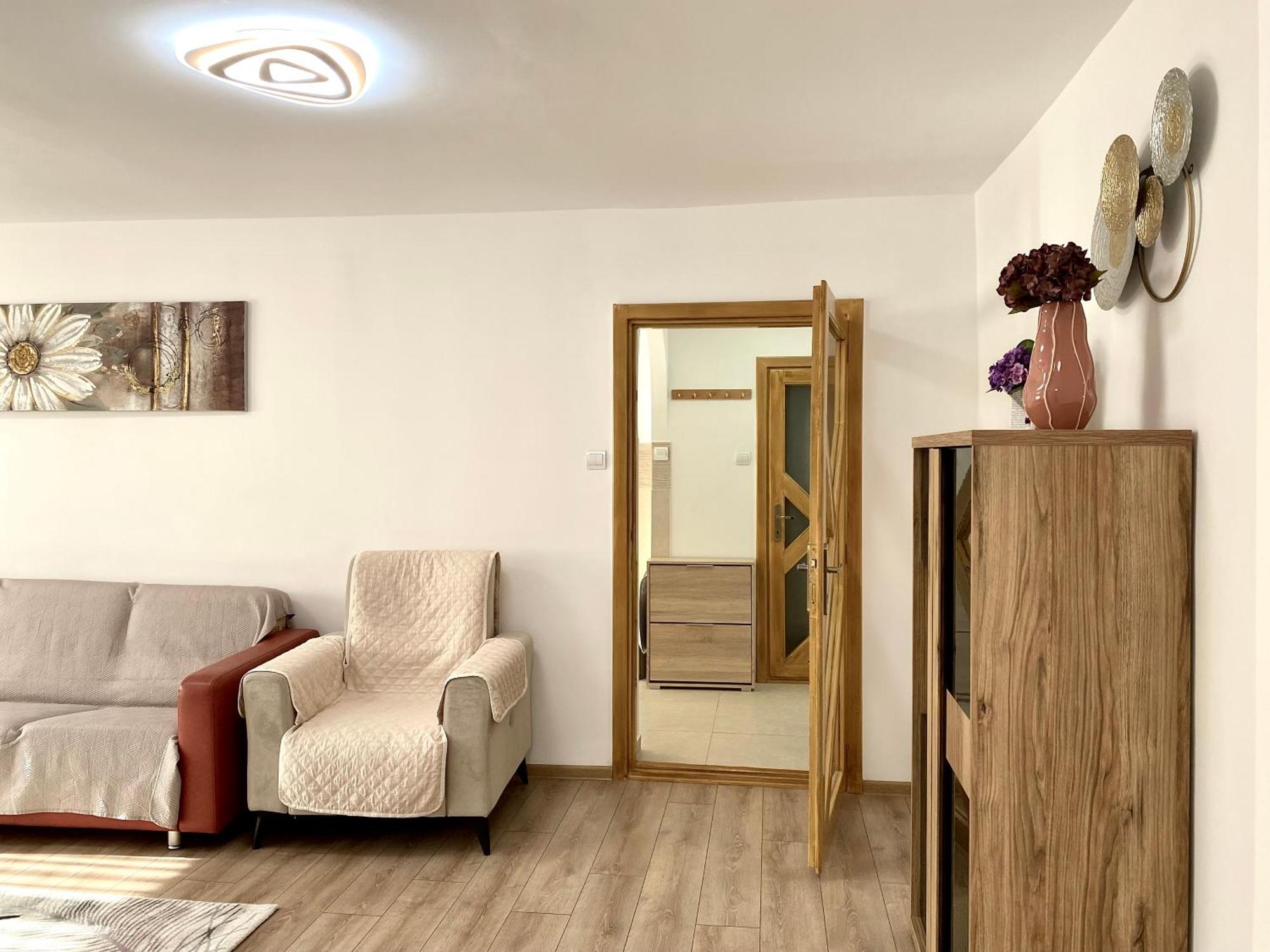 Kronstadt Apartment - Pet Friendly Braşov Esterno foto